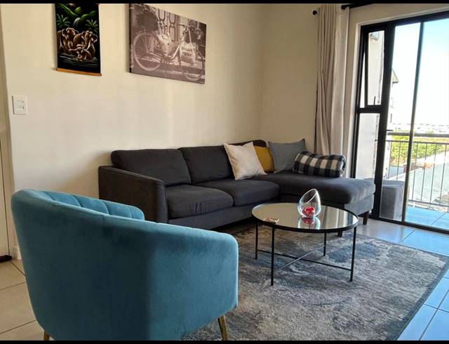 1 BEDROOM APARTMENT FOR SALE IN SANDOWN